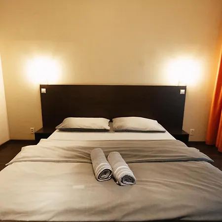 Na Hlavnej Ulici Apartment *